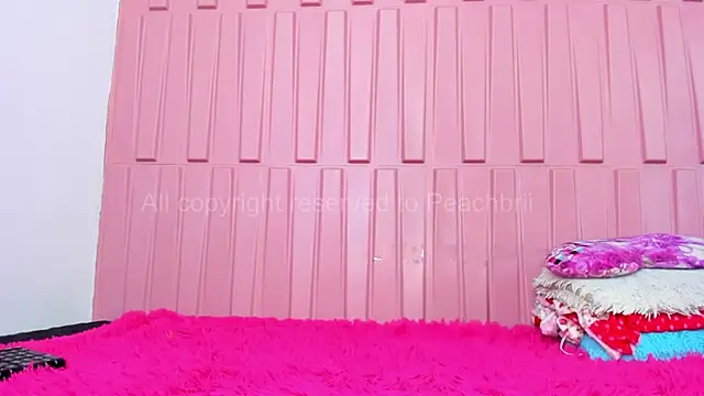 Snapshot of Briana_Wells_ chatting on 7, 10, 2025 Briana Wells online show from 7, 10, 2025