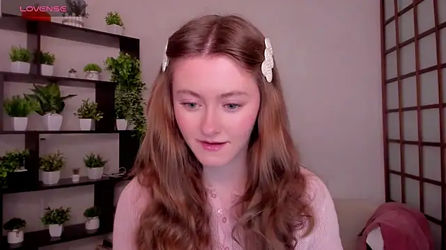 KateCuddle online show from 6, 4, 2026