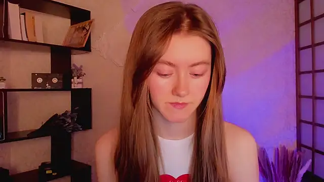 KateCuddle online show from 16, 1, 2025