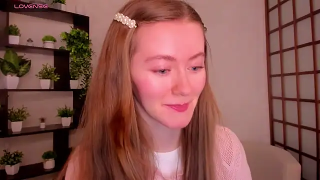 KateCuddle online show from 19, 11, 2025