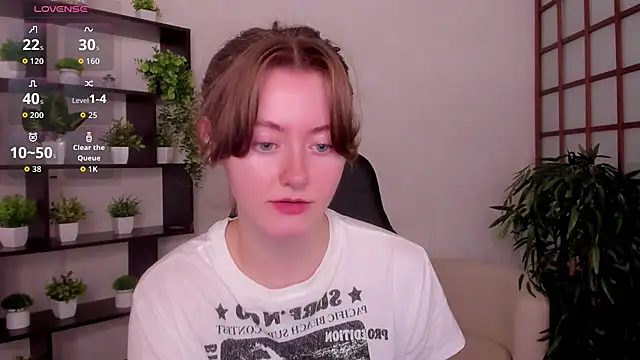 KateCuddle online show from 20, 7, 2026