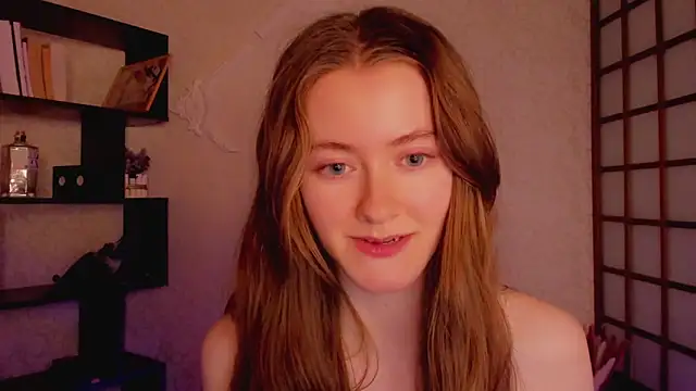 KateCuddle online show from 13, 2, 2025