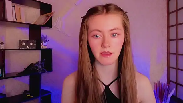 KateCuddle online show from 17, 1, 2025