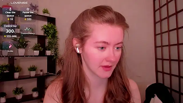KateCuddle online show from 30, 4, 2026