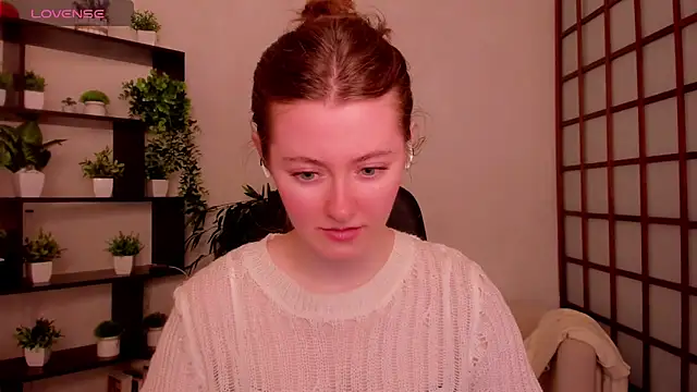 Snapshot of KateCuddle chatting on 21, 5, 2026 KateCuddle online show from 21, 5, 2026