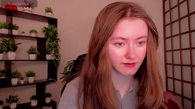 KateCuddle online show from 15, 4, 2026
