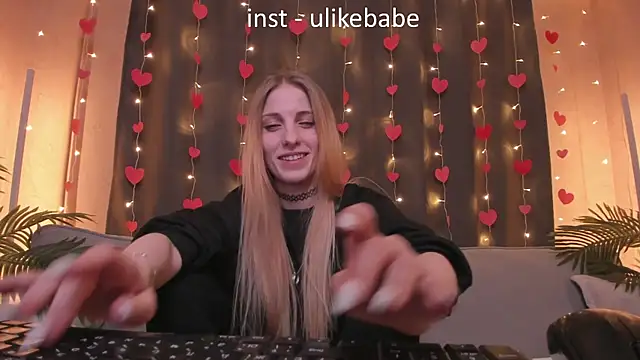 Snapshot of Anna_Fink chatting on 28, 2, 2025 Anna Fink online show from 28, 2, 2025