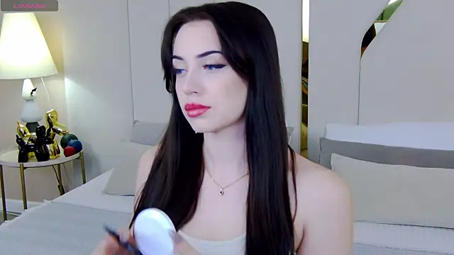 Betty Bridge online show from 20, 11, 2025