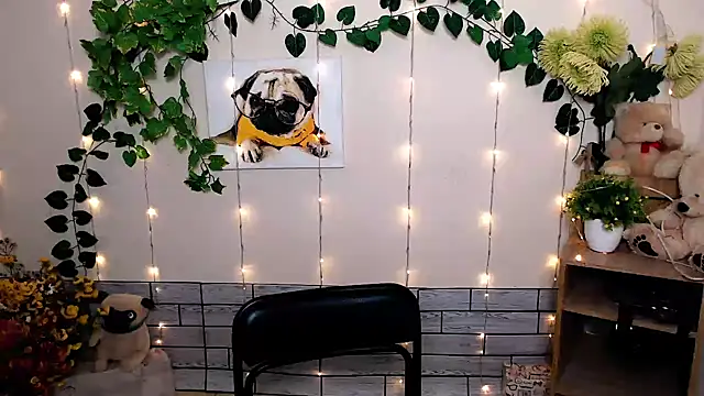 Sport Tall Doll online show from 11, 11, 2025