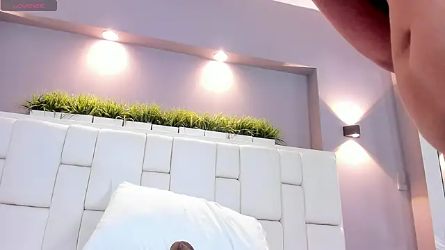 ValeriaGarcia online show from 20, 3, 2025