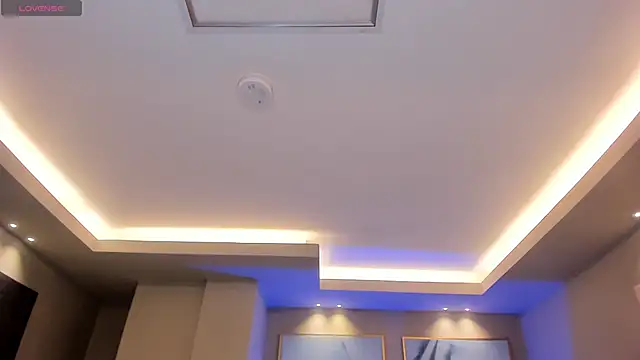 KendraClarkX online show from 2, 12, 2024