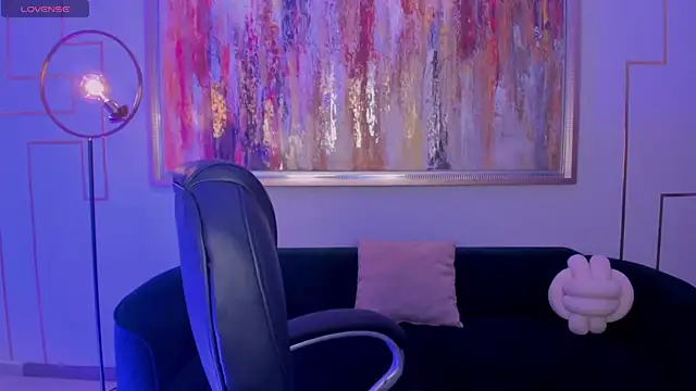 KendraClarkX online show from 7, 3, 2026