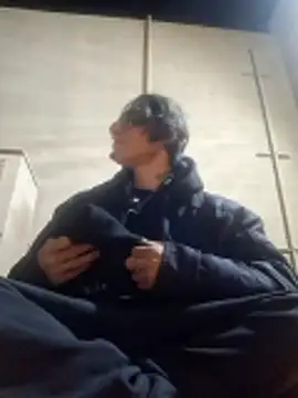 Snapshot of shaved chatting on 1, 12, 2025 shaved online show from 1, 12, 2025