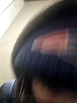 Snapshot of shaved chatting on 25, 11, 2025 shaved online show from 25, 11, 2025