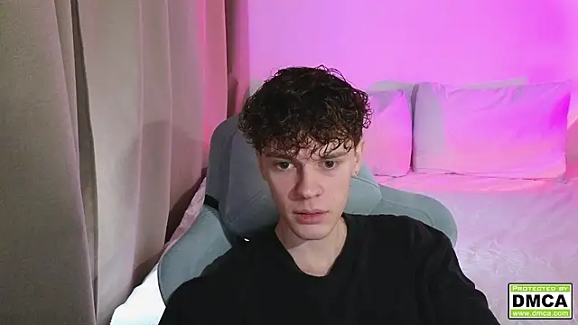 cute thomas online show from 25, 2, 2026