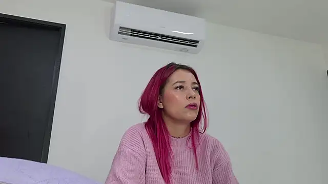 Snapshot of celeste_sea chatting on 9, 7, 2026 celeste sea online show from 9, 7, 2026
