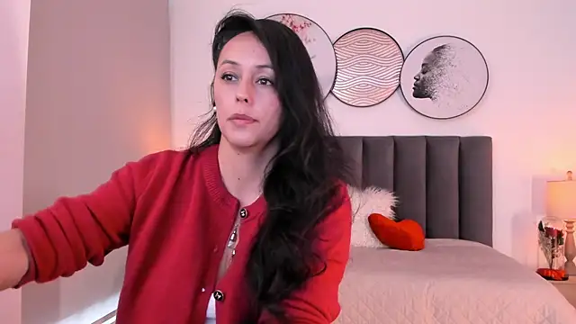 SaharaGarcia   online show from 8, 1, 2026