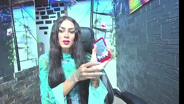 Snapshot of kissingdevil chatting on 4, 10, 2025 kissingdevil online show from 4, 10, 2025