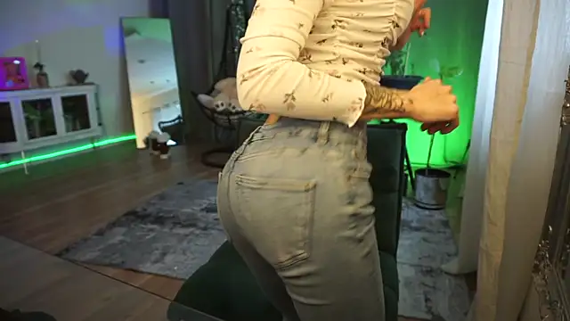 LaraPunkt online show from 7, 1, 2026