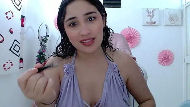 InocentHeaven1 online show from 12, 11, 2025