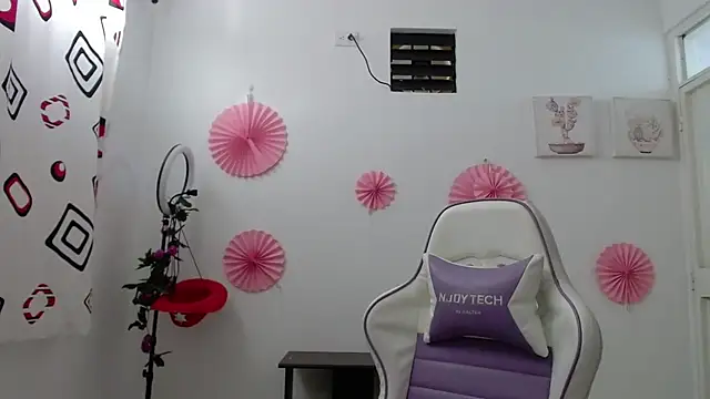 InocentHeaven1 online show from 13, 1, 2026