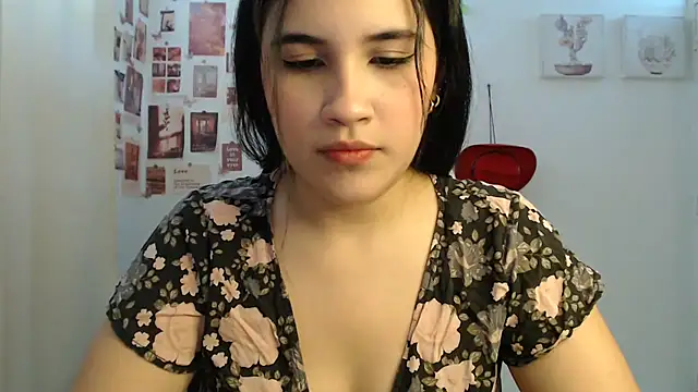 InocentHeaven1 online show from 13, 7, 2026