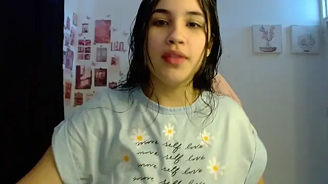 Snapshot of InocentHeaven1 chatting on 23, 4, 2026 InocentHeaven1 online show from 23, 4, 2026
