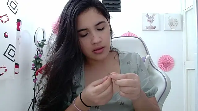 InocentHeaven1 online show from 11, 11, 2025