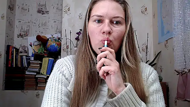 Snapshot of dream_alexa chatting on 11, 10, 2025 dream alexa online show from 11, 10, 2025