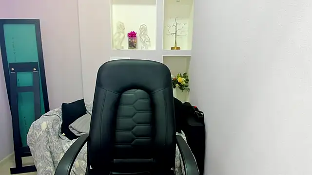 Persephoni online show from 25, 3, 2026