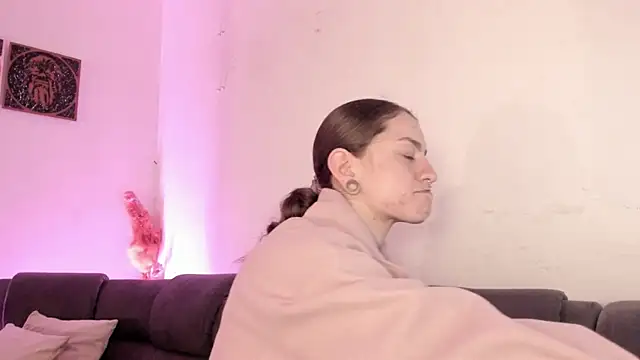 Agathaks online show from 15, 4, 2026