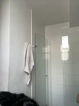 clarachanelricek online show from 17, 3, 2025