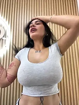 clarachanelricek online show from 15, 3, 2025