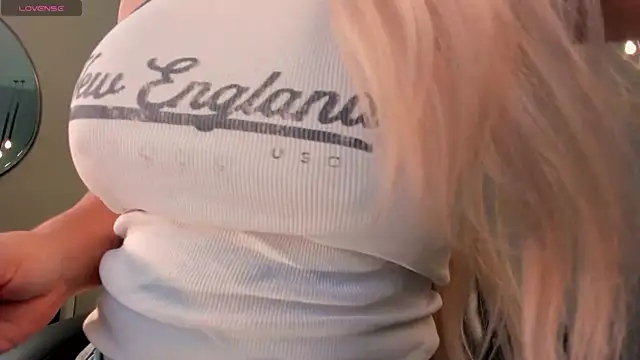 SophieBarnett online show from 1, 11, 2025