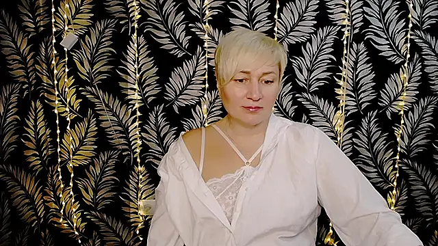 Olivia playful online show from 6, 2, 2025