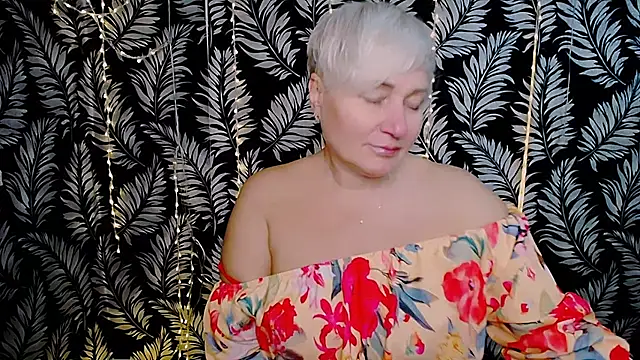 Olivia playful online show from 23, 11, 2025