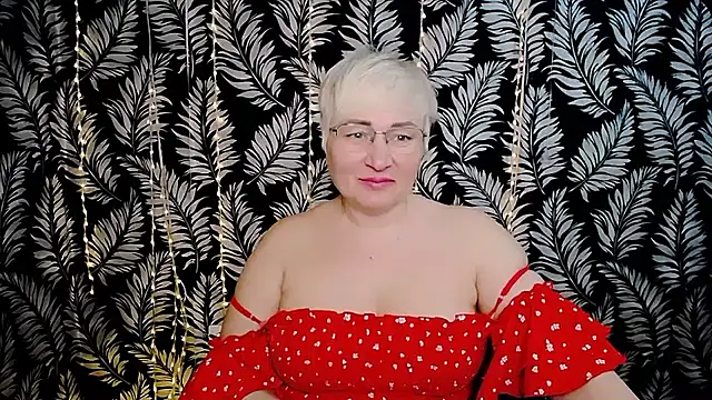 Olivia playful online show from 11, 4, 2026