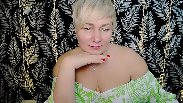 Olivia playful online show from 3, 2, 2025