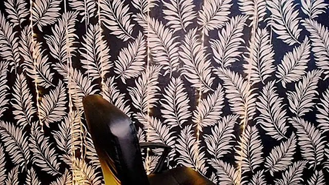 Olivia playful online show from 23, 2, 2026