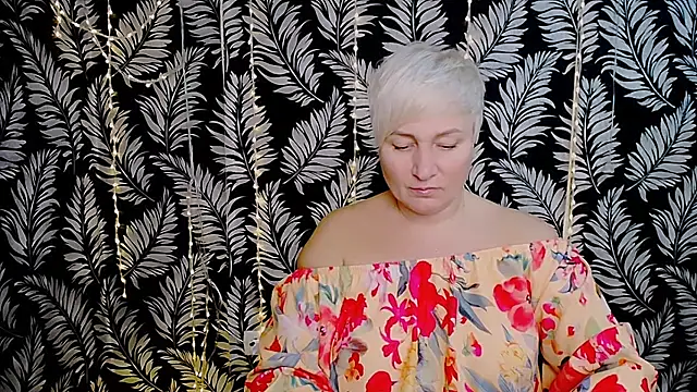 Olivia playful online show from 28, 11, 2025