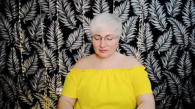 Olivia playful online show from 16, 5, 2026