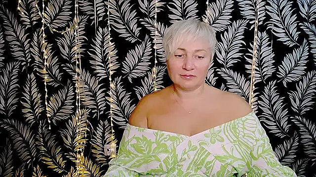 Olivia playful online show from 19, 10, 2025