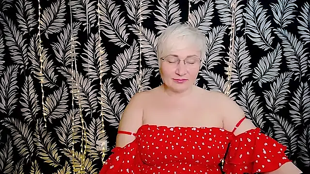 Olivia playful online show from 24, 4, 2026