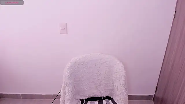 Snapshot of sarasweet_4 chatting on 13, 7, 2026 sarasweet 4 online show from 13, 7, 2026