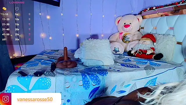 Julieth Rossi online show from 28, 11, 2025