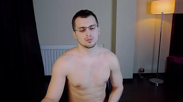 Snapshot of Friend12321 chatting on 28, 2, 2025 Friend12321 online show from 28, 2, 2025