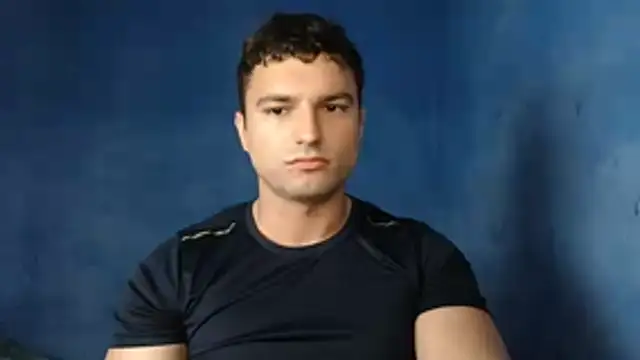 Snapshot of alex_blu chatting on 24, 6, 2026 alex blu online show from 24, 6, 2026