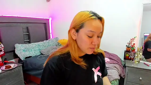 Cherrynoa online show from 8, 2, 2026