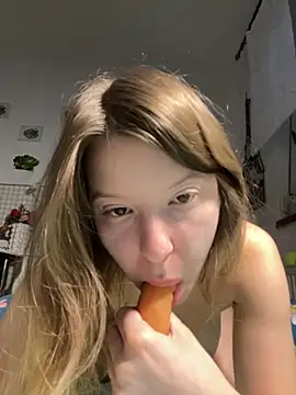 kimczii online show from 10, 4, 2026