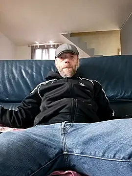 eddouxxx78 online show from 8, 1, 2025